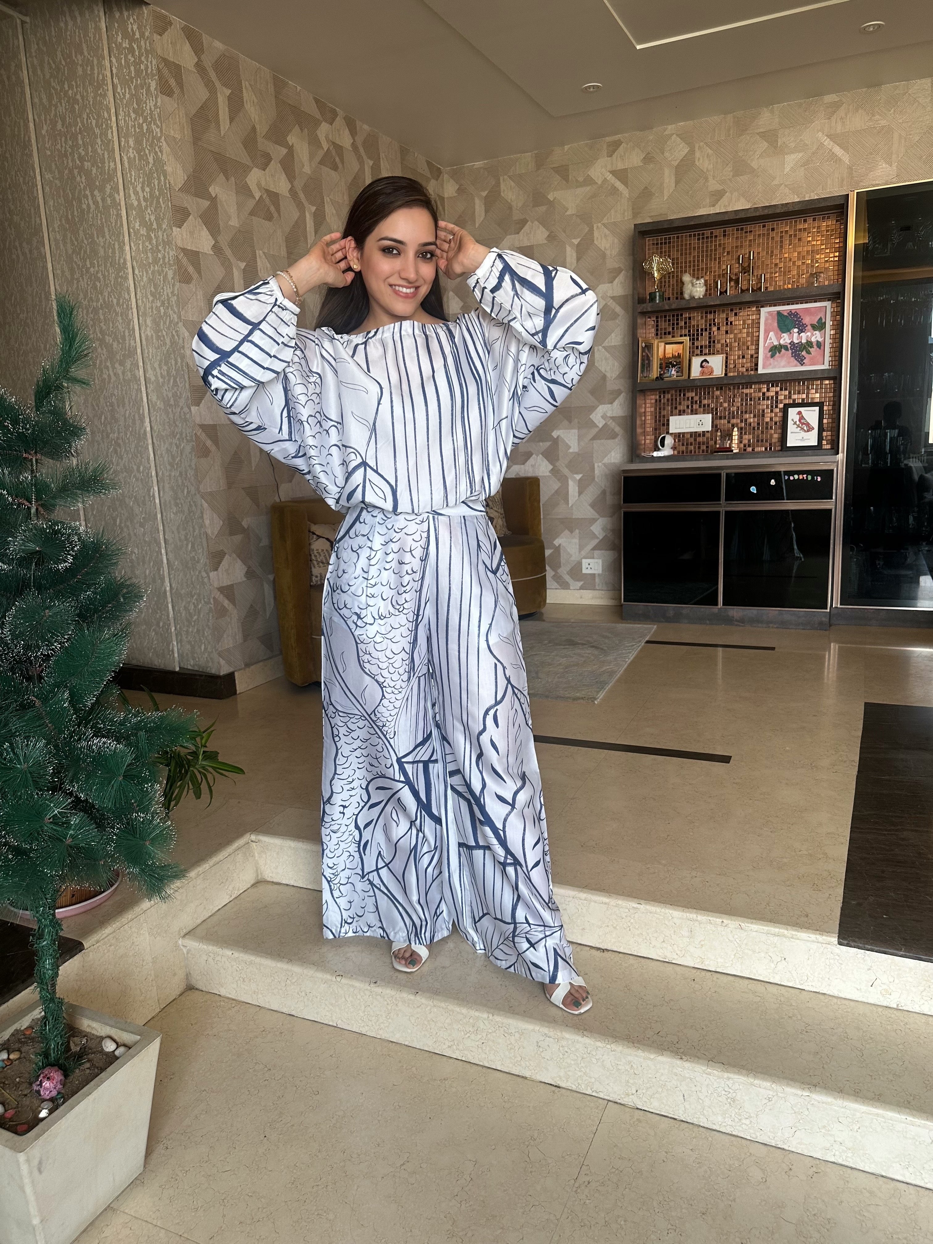 Geometric Blue Broad Petals Coord Set